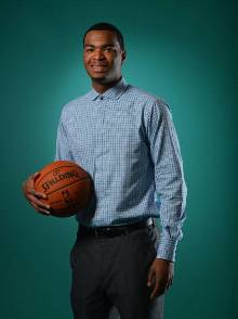 论是对教练 论是对教练